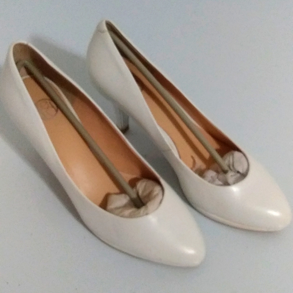 New 1.5 inch high heels
